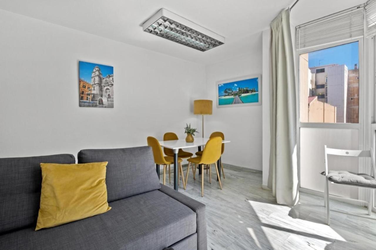 Apartamento Luminoso Cuarteles By Greensol Homes Малага Экстерьер фото