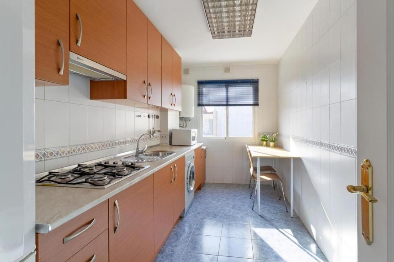Apartamento Luminoso Cuarteles By Greensol Homes Малага Экстерьер фото